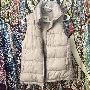Old navy puffer vest